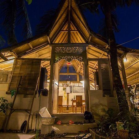 Farmer'S Yard Hostel Canggu Esterno foto